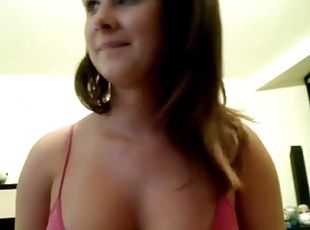 tetas-grandes, masturbación, coño-pussy, natural, webcam, a-solas, afeitada, inocente, lengua