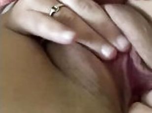 cur, masturbare-masturbation, pasarica, nevasta, adolescenta, laba, cu-degetelul, pov, de-aproape, uda