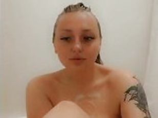 bañando, tetas-grandes, masturbación, coño-pussy, amateur, babes, rubia, ducha, a-solas
