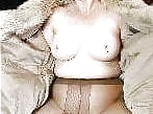 gros-nichons, poilue, mature, granny, horny, naturel, en-nylon, seins-flasques