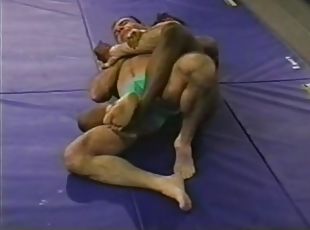 amatoriali, maturi, ragazze-giovani, wrestling, feticci, muscolosi