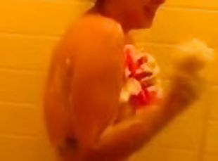 Homemade clip with a brunette cutie taking a shower