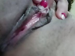 pisser, chatte-pussy, amateur, ejaculation-sur-le-corps, branlette, ejaculation-interne, sale, bukkake, webcam, solo