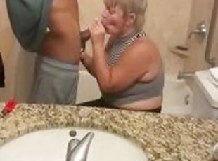 Interracial Bathroom Blowjob