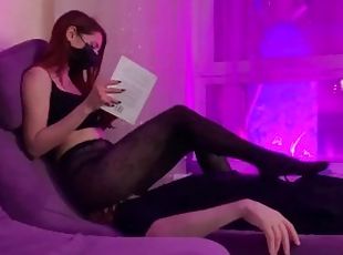 Mistress Sofi in Nylon Tights Full-Weight Facesitting While Reading...