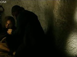 Freak Guy Frightens Natalie Portman