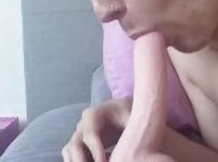 Anyone want some good sloppy head. Twink stud sucks dildo - showing...