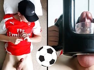 Exposed! Football player sex tape: cum machine! (Big nice hung mons...
