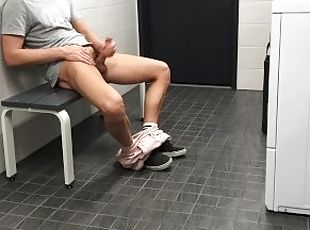 masturbare-masturbation, public, jet-de-sperma, pula-imensa, gay, masturbare, sperma, excitat, sperma-sperm, perfect