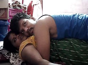 pantat, payudara-besar, isteri, amatir, hindu, berciuman, suami, ibu-rumah-tangga, webcam, berambut-cokelat