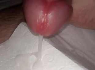 masturbation, amateur, ejaculation-sur-le-corps, énorme-bite, maison, branlette, secousses, ejaculation, solo, bite