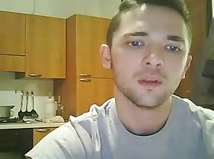 Bearded college cutie jerks off on webcam