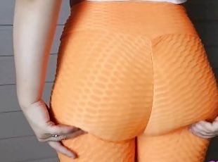 Neon orange leggings are good for farts (full 6 mins video on my On...