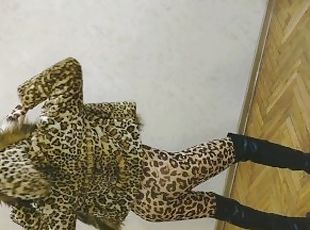 Asian Sissy Ladyboy In Sexy Leopard Coat And Leopard Suit And In Hi...