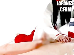 She tweaked her nipples and let him masturbate her. / Japanese Femd...