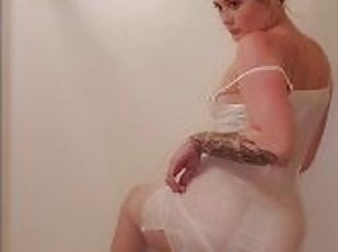 baignade, masturbation, orgasme, giclée, amateur, babes, gode, douche, solo, tatouage