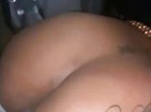 gros-nichons, orgasme, public, amateur, ébène, énorme-bite, ados, tatouage, bite, petits-seins