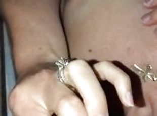 public, chatte-pussy, branlette, ejaculation, famille, pute, attrapée, femme-dominatrice