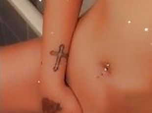 masturbation, brudar, milf, kändis, mamma, fransk, mor, ensam, tatuering