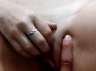 tetas-grandes, orgasmo, coño-pussy, squirting, amateur, adolescente, masaje, tetas