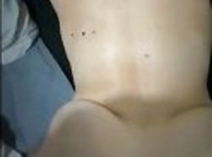 gros-nichons, amateur, babes, ejaculation-sur-le-corps, ados, française, point-de-vue, seins