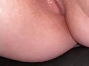 masturbation, orgasme, public, chatte-pussy, ejaculation-sur-le-corps, jouet, point-de-vue, ejaculation, serrée, humide