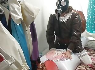 tjenestepige, onani, amatør, legetøj, bdsm, fetish, latex, bondage, maske