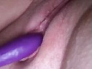 masturbare-masturbation, tasnit, amatori, cu-degetelul, pov, sperma, solo, alb, bruneta