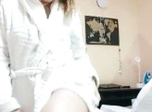 cur, tate-mari, masturbare-masturbation, amatori, bunaciuni, blonda, dansand, cur-butt, micuta, solo