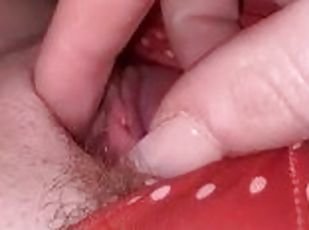 clitoris, masturbaatio, orgasmi, amatööri, isot-upeat-naiset, pov, pikkuhousut, fetissi, soolo