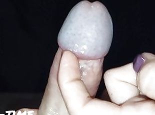 masturbation, amateur, ejaculation-sur-le-corps, énorme-bite, branlette, massage, femme-habillée-mec-nu, incroyable, parfait, fétiche