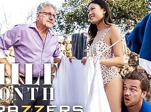 Brazzers - Can Lulu Chu Drain Her Neighbor's Huge Cock In Time Befo...