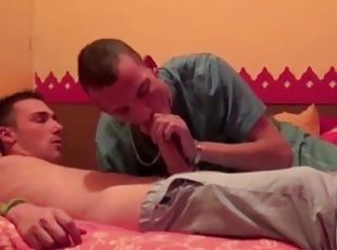 amaterski, veliki-kurac, homo, stopala-feet, pov, fetiš, twink, tetovaže, kurac, grub