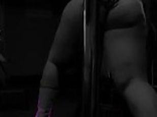 Babe dancing on pole