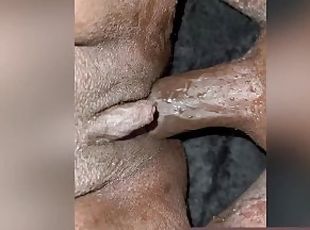 clitoris-bagian-atas-vagina-paling-sensitif, kencing, vagina-pussy, amatir, berkulit-hitam, creampie-ejakulasi-di-dalam-vagina-atau-anus-dan-keluarnya-tetesan-sperma, hitam, penis