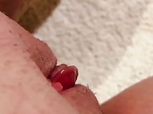 clitoris, masturbare-masturbation, pasarica, amatori, bunaciuni, negresa, adolescenta, cu-degetelul, excitat, stramta