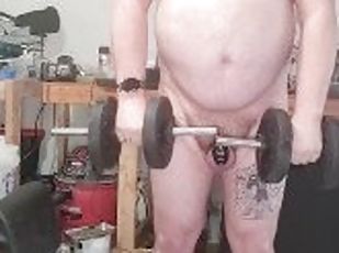 nudista, amateur, regordeta-chubby, a-solas, tatuaje, oso, entrenamiento