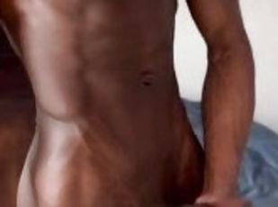 Young guy shows off his muscular body and cums on his fingers - ful...