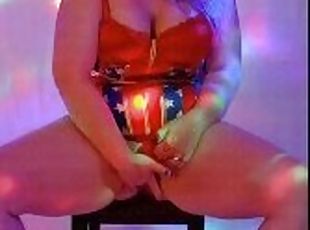 Independence Day - Busty, thicc legs, blonde MILF masturbates shave...