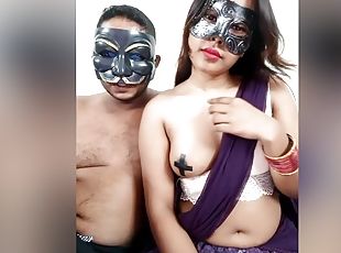 Today Exclusive- Sexy Boudi Showing Her Boobs With Clear Bangla Tal...