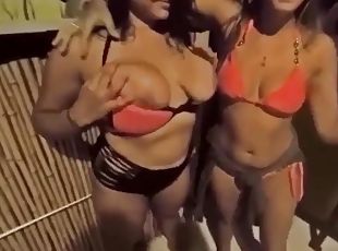 público, amateur, interracial, negra, playa