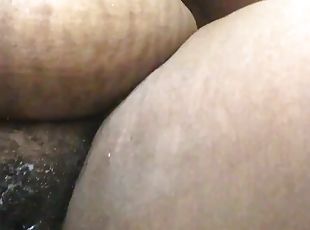 bañando, peluda, coño-pussy, amateur, negra-ebony, negra, regordeta, con-los-dedos, bragas