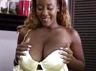 Beautiful Golden Bra Solo MILF Babe Doing Fun Moment