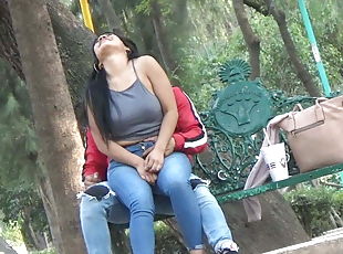 en-plein-air, public, ados, latina, cam, couple, voyeur, petit-ami, jeans, parc