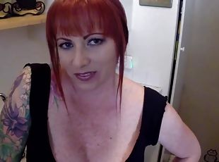 amatori, muie, milf, mama, pov, bucatarie, mama-mother, oral, tatuaj