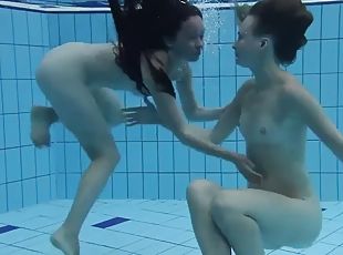 baignade, russe, babes, lesbienne, ados, horny, piscine, fétiche, douche, sous-leau