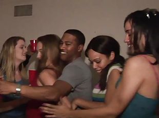 оргия, парти, между-различни-раси, групов-секс