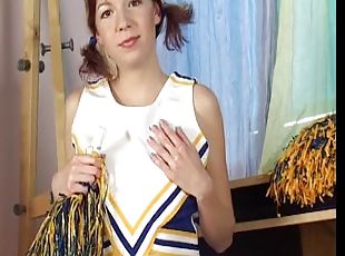 baguhan, dalagita, pigtail, cheerleader, solo