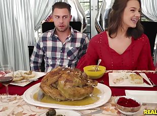 Happy Fucksgiving - Seth Gamble has sneaky Thanksgiving sex with hi...