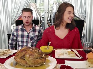 Happy Fucksgiving - Seth Gamble has sneaky Thanksgiving sex with hi...